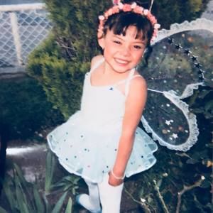 Meet your Posher, Selena